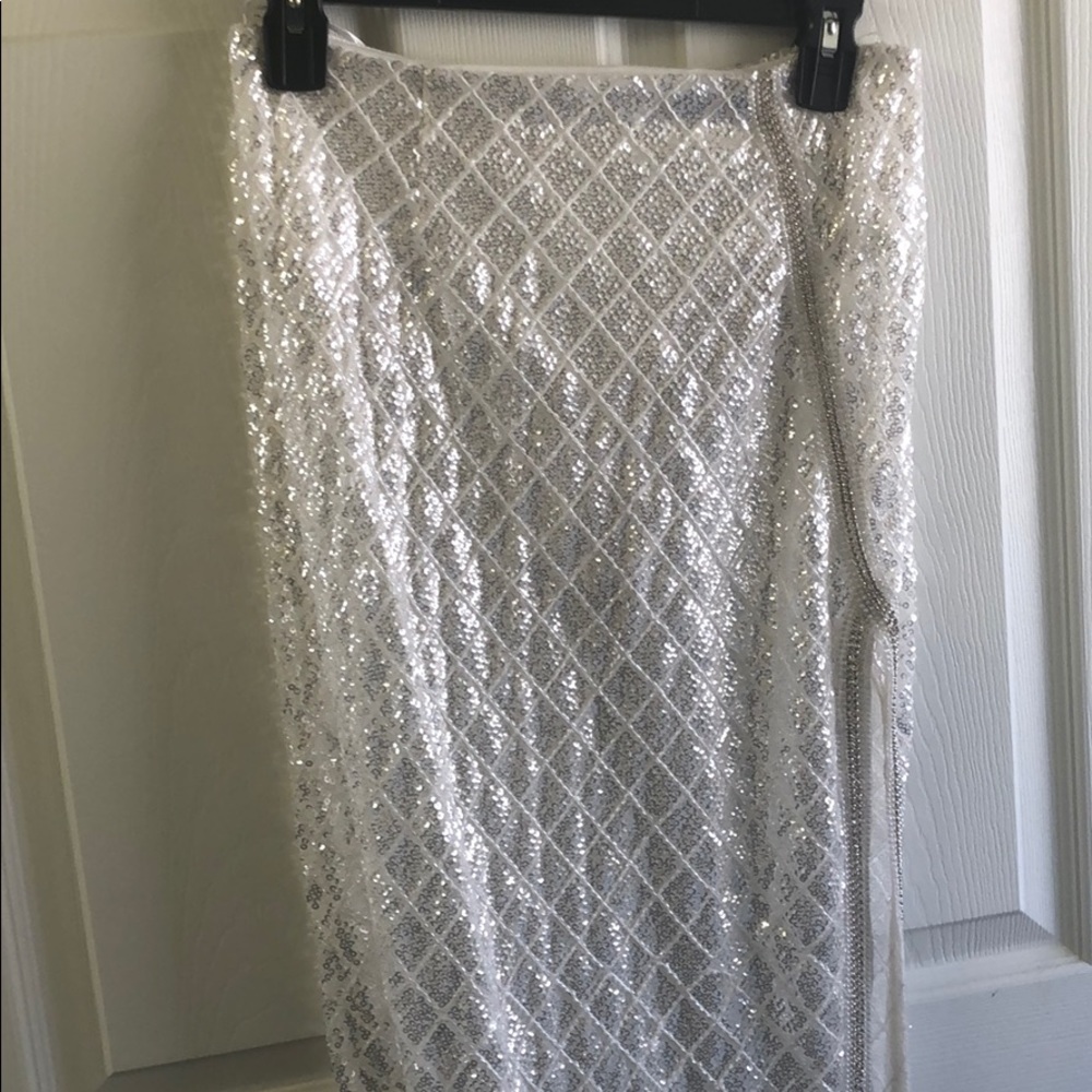 Floor length diamond detail shiny skirt